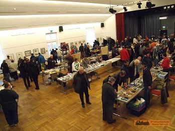 Die Brse ist gut besucht.