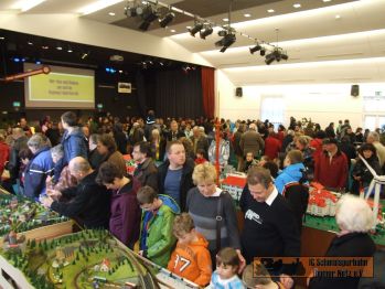 Auch am 2. Wochenende war der Saal voll!