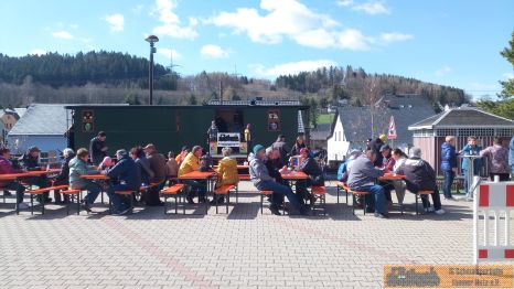 die Sitzecke mit unserem Packwagen