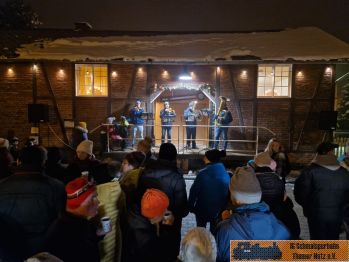 Die Herolder spielen auf