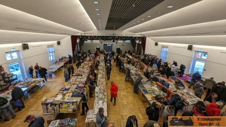 Die Besucher kommen.